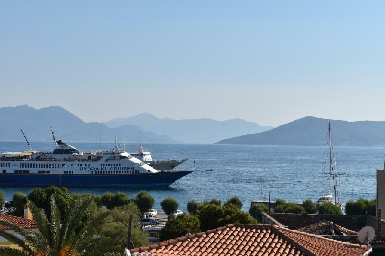 Aphrodite Art Hotel Aegina Exterior photo